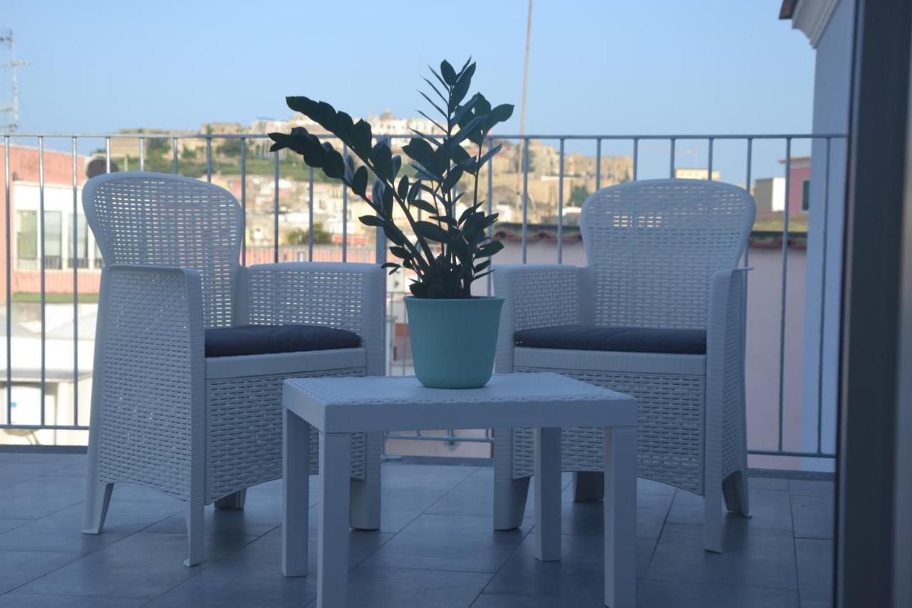 Hotel Dc House Procida Exterior foto
