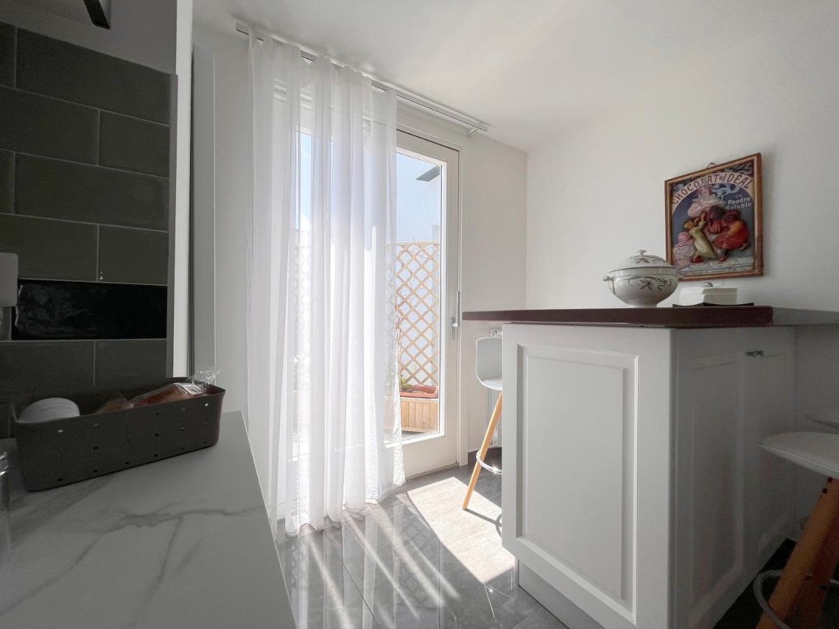 Hotel Dc House Procida Exterior foto